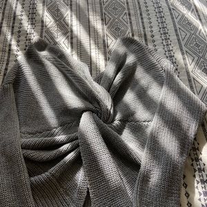Knotted sweater size lg